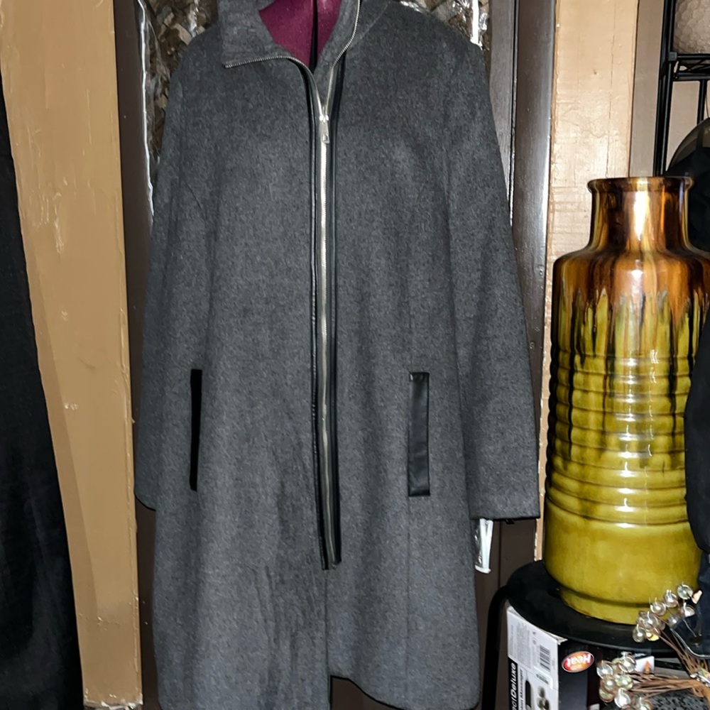 Ellos Wool Blend Asymmetrical Black Coat with Off-Center Zipper (SZ. 22)